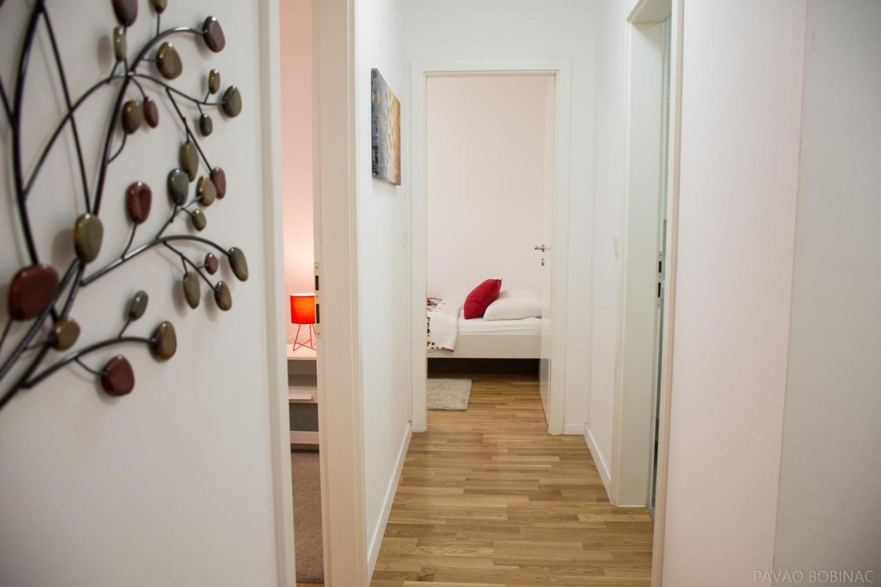 West Residence Luxury Apartment- Parking In Garage Zagrzeb Zewnętrze zdjęcie
